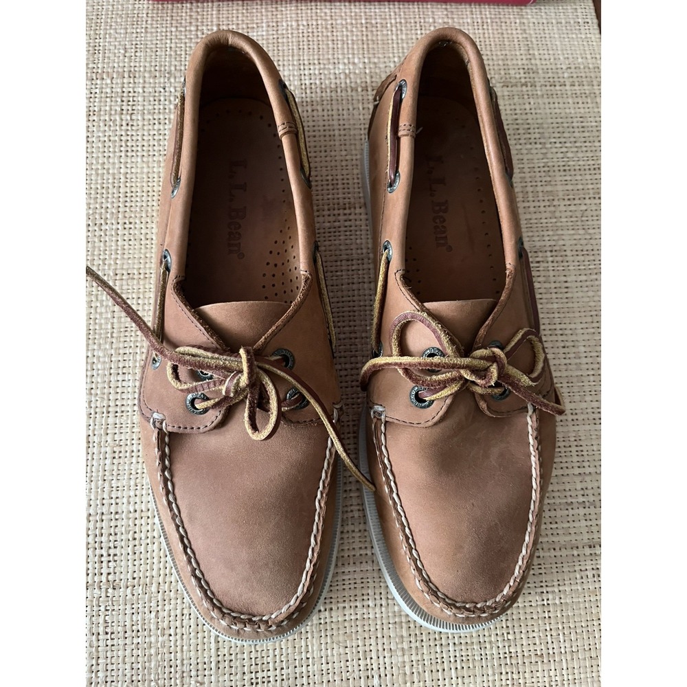 LL Bean Women's Tan Leather 2-Eye Boat Shoes Size 9M